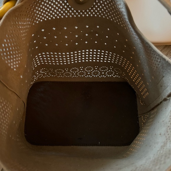 Tan Purse w/ Mini Bag - Picture 3 of 3